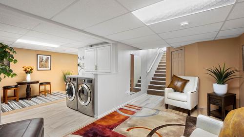 3577 Navatanee Drive, Kamloops, BC - Indoor Photo Showing Laundry Room