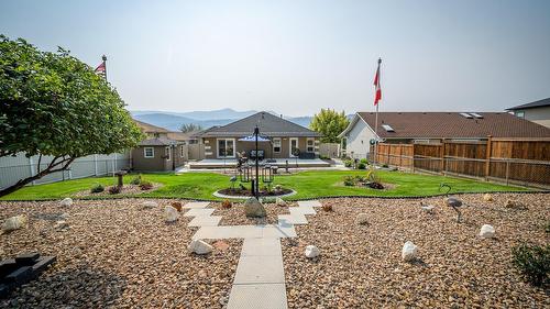 3577 Navatanee Drive, Kamloops, BC - Outdoor