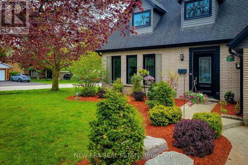 49 Ashwood Drive, Cambridge, ON - Outdoor