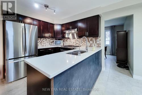 49 Ashwood Drive, Cambridge, ON - Indoor Photo Showing Kitchen With Stainless Steel Kitchen With Double Sink With Upgraded Kitchen