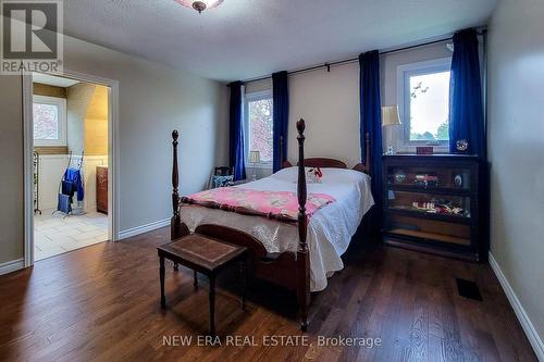 49 Ashwood Drive, Cambridge, ON - Indoor Photo Showing Bedroom