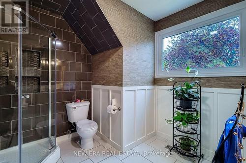 49 Ashwood Drive, Cambridge, ON - Indoor Photo Showing Bathroom