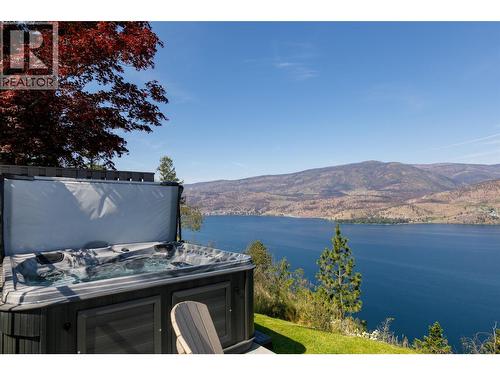 Hot Tub - 228 Caliburn Court, Kelowna, BC - Outdoor With Body Of Water With View