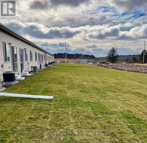 366 Chaffey Street, Welland, ON - Outdoor With View