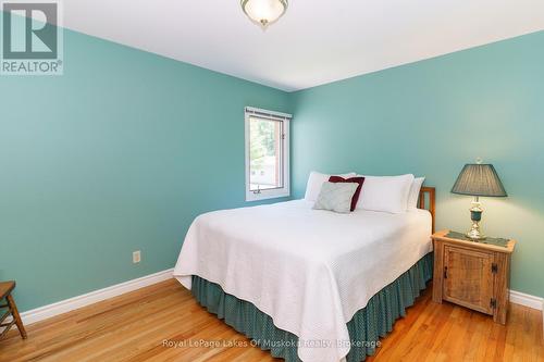 1020 Amelia Crescent, Gravenhurst (Morrison), ON - Indoor Photo Showing Bedroom