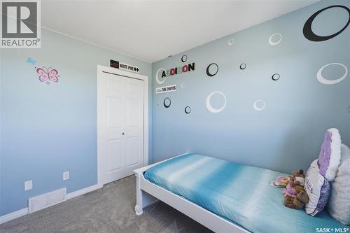 231 Willowgrove Boulevard, Saskatoon, SK - Indoor Photo Showing Bedroom