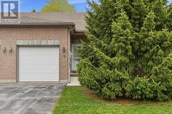 18 - 1 ROSEMARY COURT Prince Edward County (Picton Ward), ON K0K 2T0