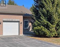 18 - 1 ROSEMARY COURT Prince Edward County (Picton Ward), ON K0K 2T0