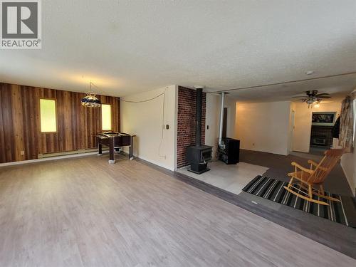 981 Scott Avenue, Hedley, BC - Indoor