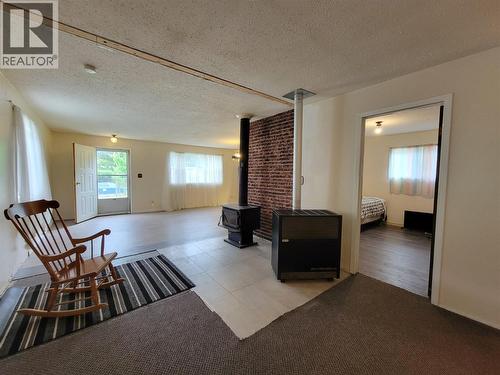 981 Scott Avenue, Hedley, BC - Indoor Photo Showing Other Room