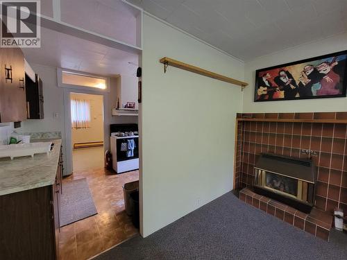 981 Scott Avenue, Hedley, BC - Indoor Photo Showing Other Room