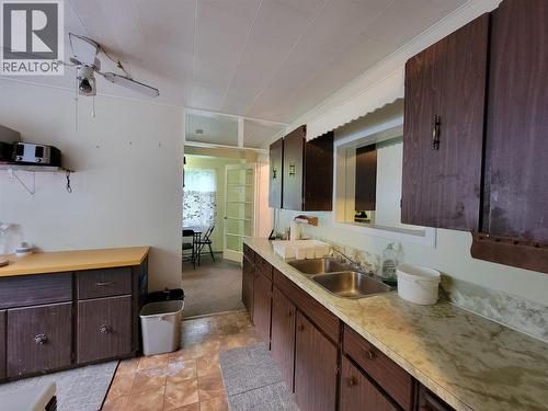 981 Scott Avenue, Hedley, BC - Indoor Photo Showing Kitchen With Double Sink