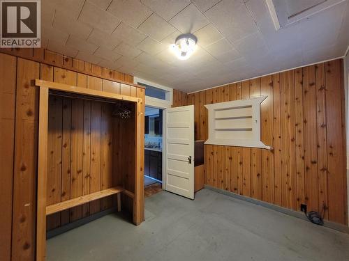 981 Scott Avenue, Hedley, BC - Indoor Photo Showing Other Room