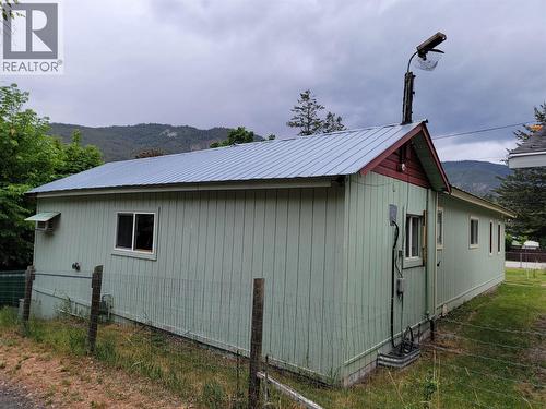 981 Scott Avenue, Hedley, BC - Outdoor