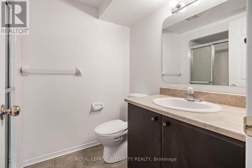 888 Longfields Drive, Ottawa, ON - Indoor Photo Showing Bathroom