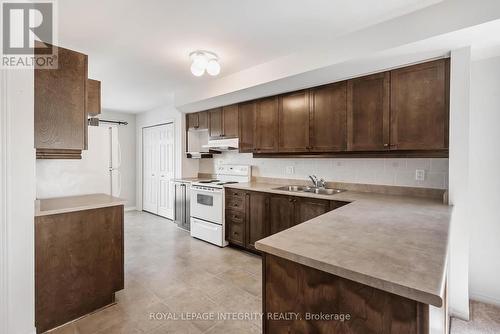 888 Longfields Drive, Ottawa, ON - Indoor Photo Showing Kitchen With Double Sink