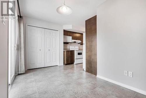 888 Longfields Drive, Ottawa, ON - Indoor