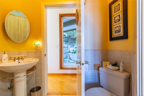 1602 Chart Dr, Pender Island, BC 