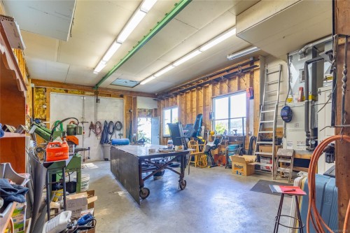 1602 Chart Dr, Pender Island, BC 