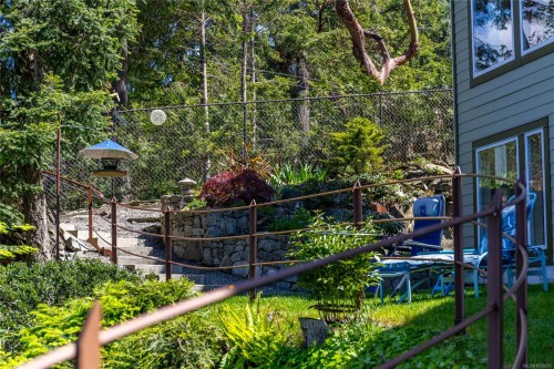1602 Chart Dr, Pender Island, BC 