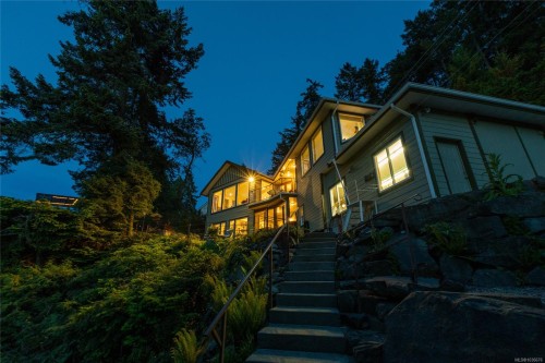 1602 Chart Dr, Pender Island, BC 