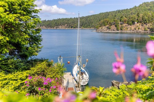 1602 Chart Dr, Pender Island, BC 
