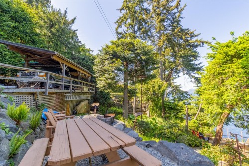 1602 Chart Dr, Pender Island, BC 