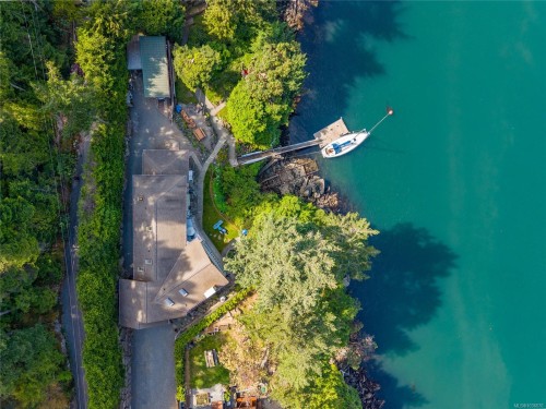 1602 Chart Dr, Pender Island, BC 