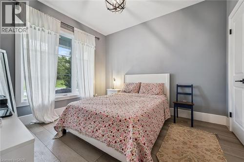 50 Faith Drive, Mapleton, ON - Indoor Photo Showing Bedroom