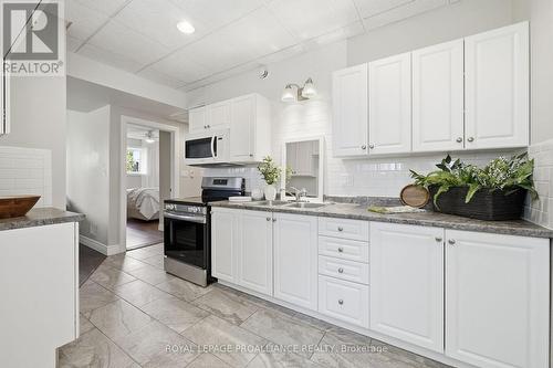 31 Price Street E, Brighton, ON - Indoor Photo Showing Kitchen