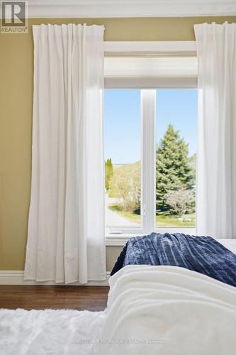 31 Price Street E, Brighton, ON - Indoor Photo Showing Bedroom