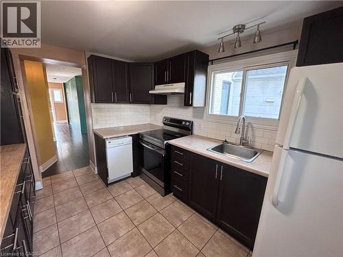 109 Belview Avenue, Hamilton, ON - Indoor Photo Showing Kitchen