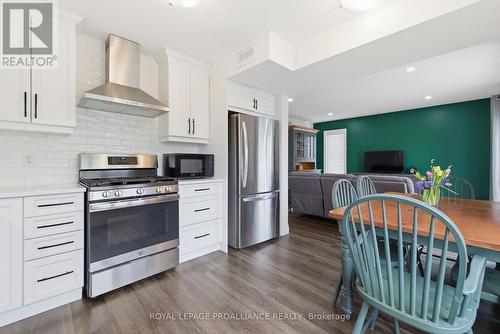 18 Rabbit Road, Brighton, ON - Indoor Photo Showing Kitchen With Stainless Steel Kitchen