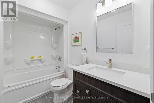 18 Rabbit Road, Brighton, ON - Indoor Photo Showing Bathroom