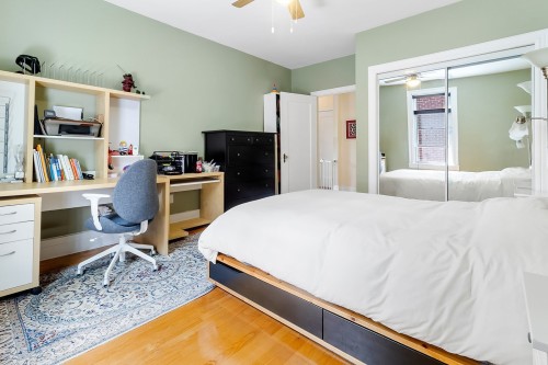 Master Bedroom - 4541 Av. Royal, Montréal (Côte-Des-Neiges/Notre-Dame-De-Grâce), QC - Indoor Photo Showing Bedroom