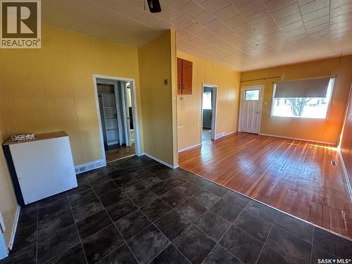 106 2Nd Avenue Se, Norquay, SK - Indoor Photo Showing Other Room