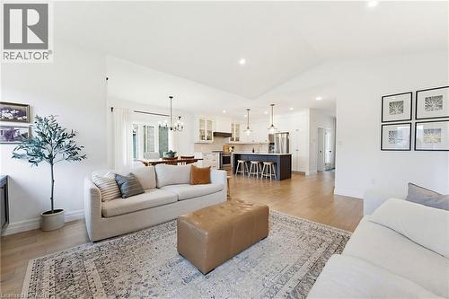 24 Gilmer Crescent, Listowel, ON - Indoor Photo Showing Living Room