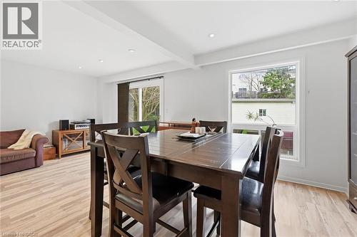 712 Auburn Crescent, Burlington, ON - Indoor Photo Showing Dining Room