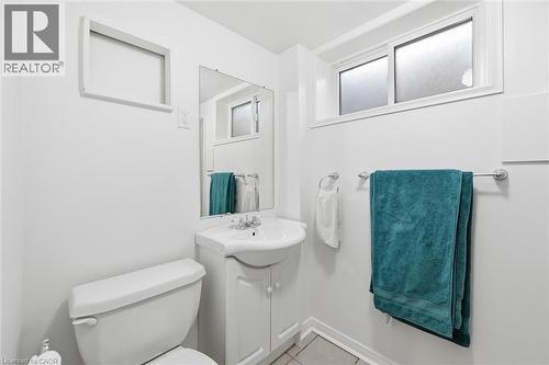 712 Auburn Crescent, Burlington, ON - Indoor Photo Showing Bathroom