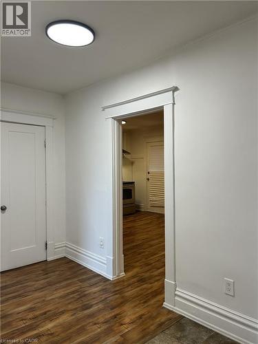 3 Balmoral Avenue S Unit# 2, Hamilton, ON - Indoor Photo Showing Other Room