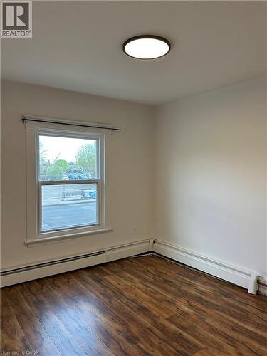 3 Balmoral Avenue S Unit# 2, Hamilton, ON - Indoor Photo Showing Other Room