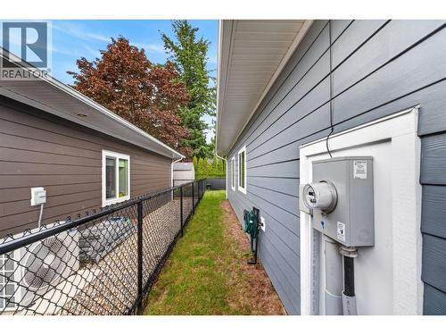 1123 Willow Row, Sicamous, BC - Outdoor With Exterior