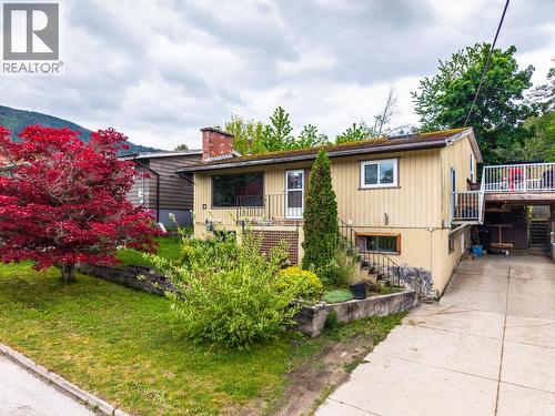 703 West Innes Street  Nelson, BC V1L 3J4