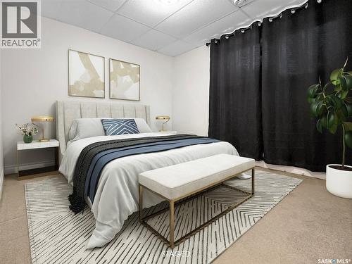 620 8Th Avenue Ne, Swift Current, SK - Indoor Photo Showing Bedroom