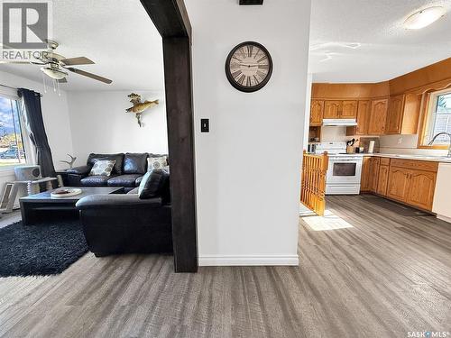 620 8Th Avenue Ne, Swift Current, SK - Indoor