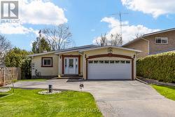 2683 LAKESHORE ROAD E  Oro-Medonte, ON L0L 1T0