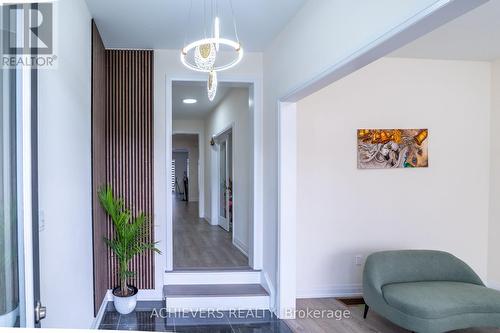 47 Daffodil Road, Springwater, ON - Indoor Photo Showing Other Room