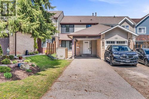 39 RUSHMORE CRESCENT  Brampton, ON L6Z 1R1
