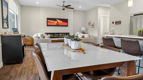 2724 Huckleberry Lane, Kimberley, BC - Indoor Photo Showing Dining Room