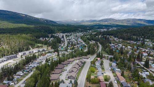 2724 Huckleberry Lane, Kimberley, BC - Outdoor With View